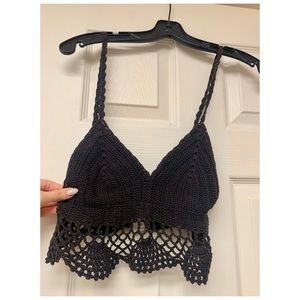 Crocheted black cropped tank top